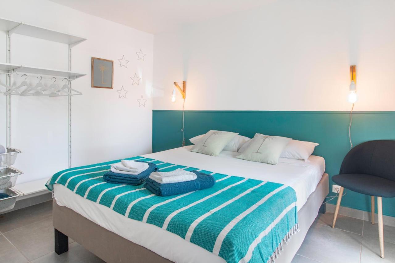 BLUE WAVE - 2 bedrooms - Orient Beach! Quarter of Orleans Buitenkant foto