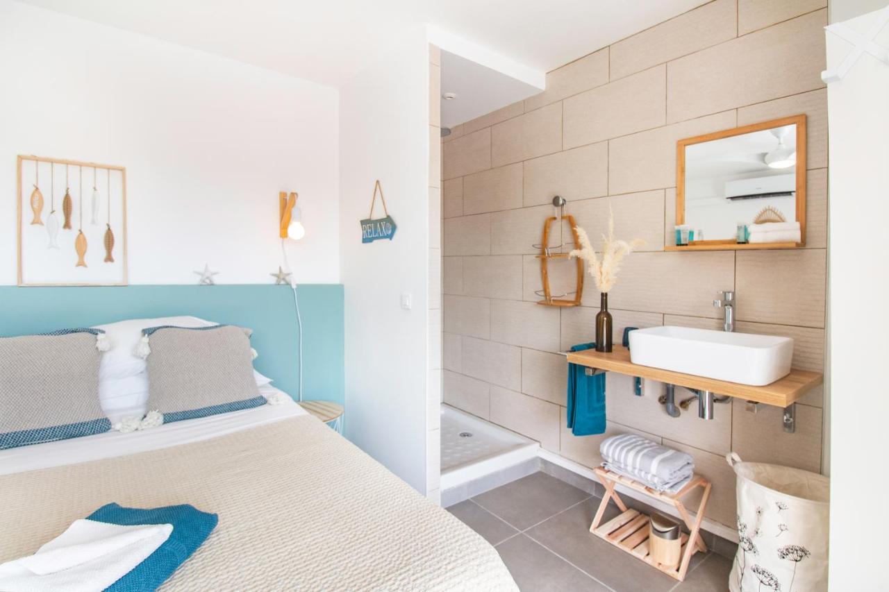 BLUE WAVE - 2 bedrooms - Orient Beach! Quarter of Orleans Buitenkant foto