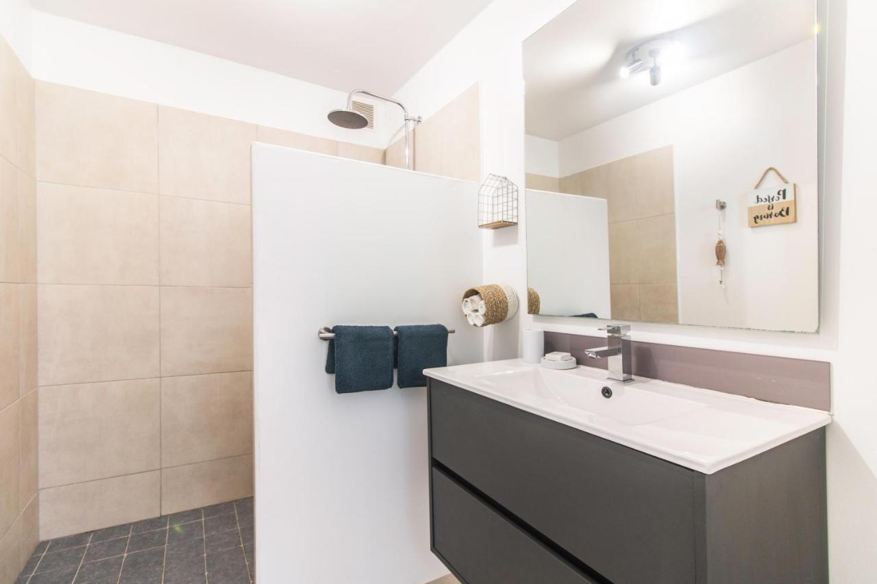 BLUE WAVE - 2 bedrooms - Orient Beach! Quarter of Orleans Buitenkant foto